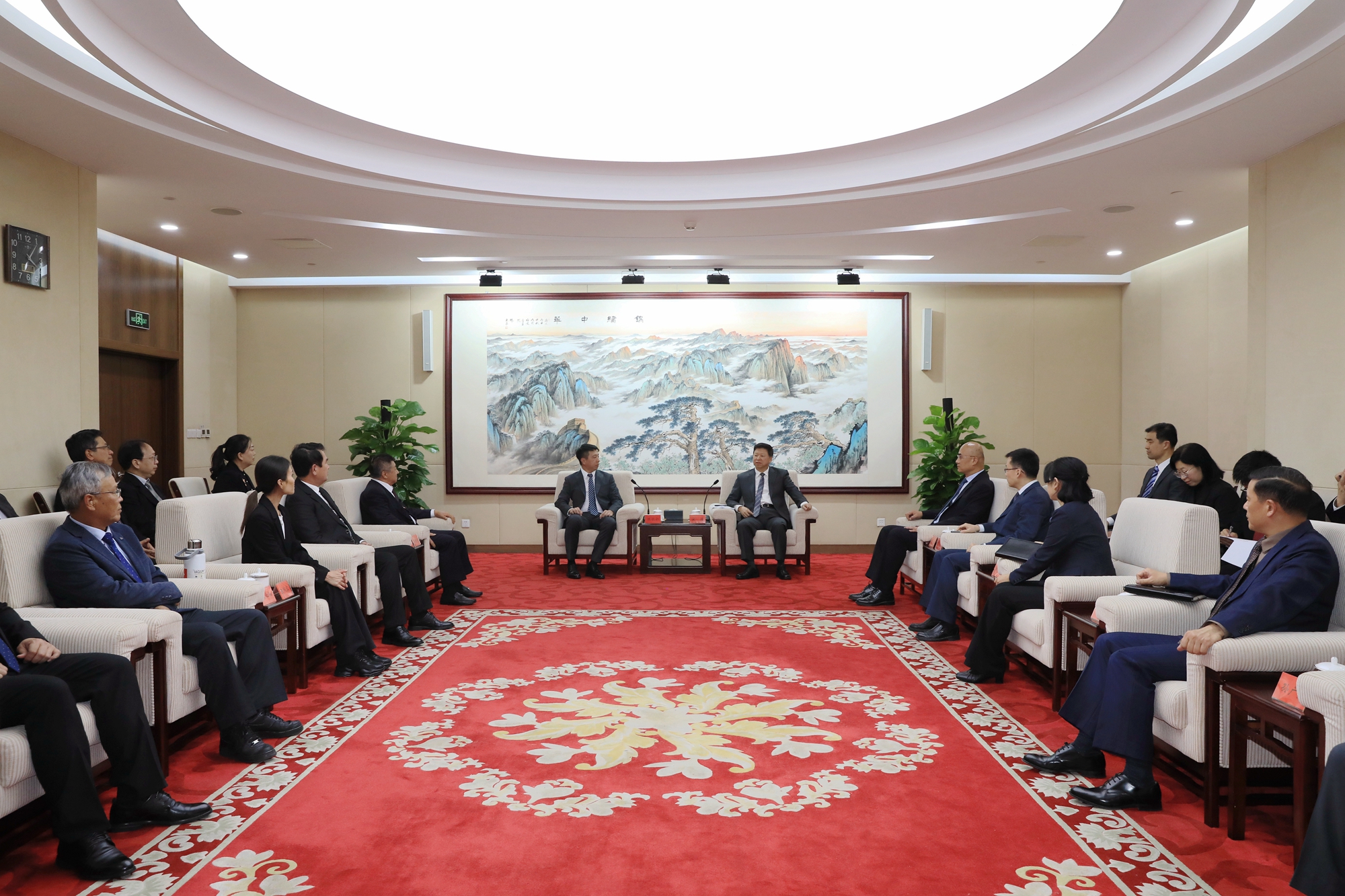 ����h�h�����L�F�����ӏ��ɰ���������